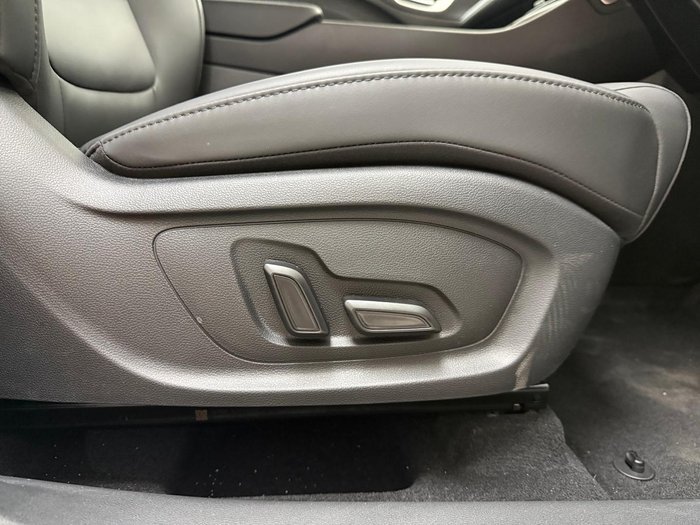 2026 MG MG4 EV Urban Essence 43 AH4E MY26 York White