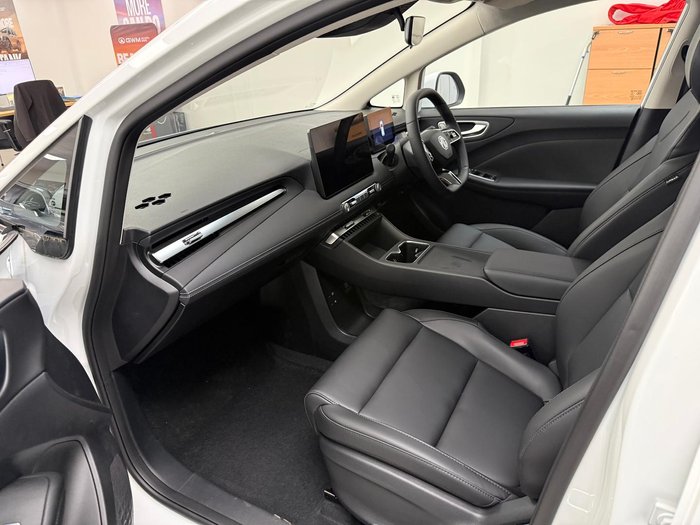 2026 MG MG4 EV Urban Essence 43 AH4E MY26 York White