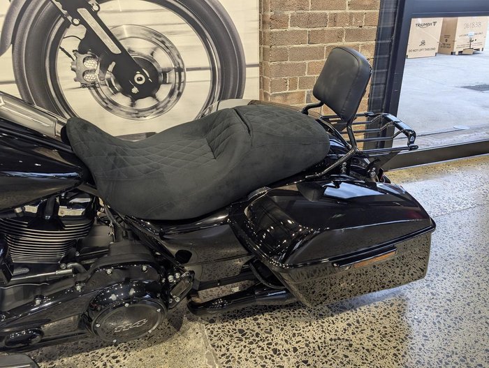 2025 Harley-Davidson Road King Special 114 (FLHRXS) Touring Black