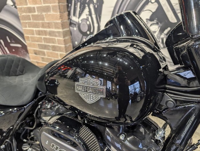 2025 Harley-Davidson Road King Special 114 (FLHRXS) Touring Black