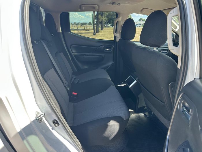 2022 Mitsubishi Triton GLX-R