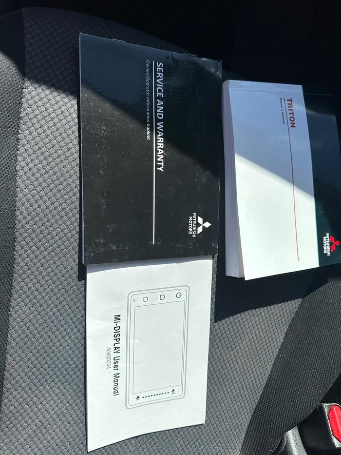 2022 Mitsubishi Triton GLX-R