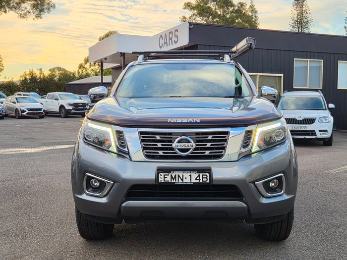 2020 Nissan Navara ST-X
