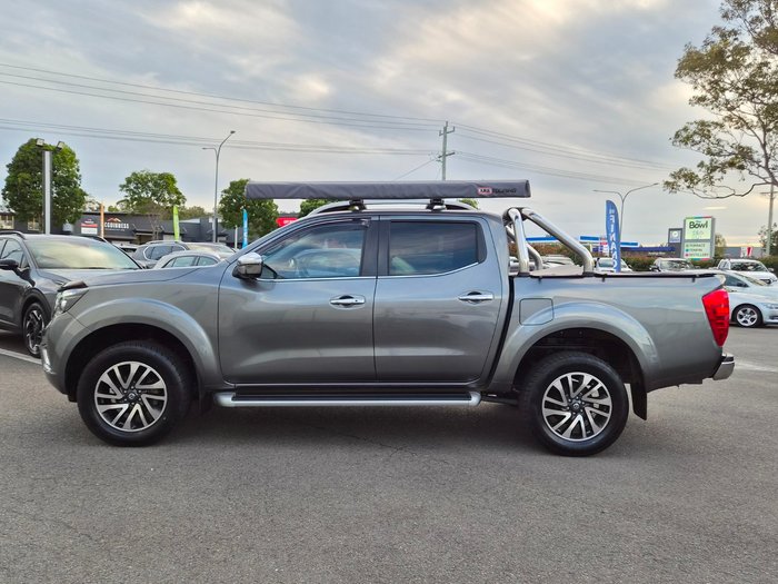 2020 Nissan Navara ST-X