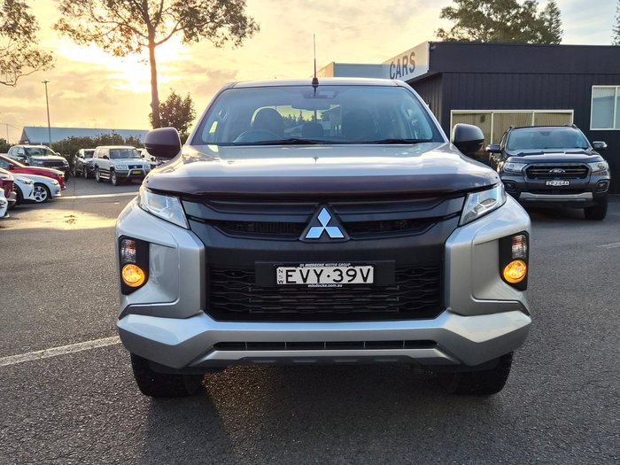 2022 Mitsubishi Triton GLX-R