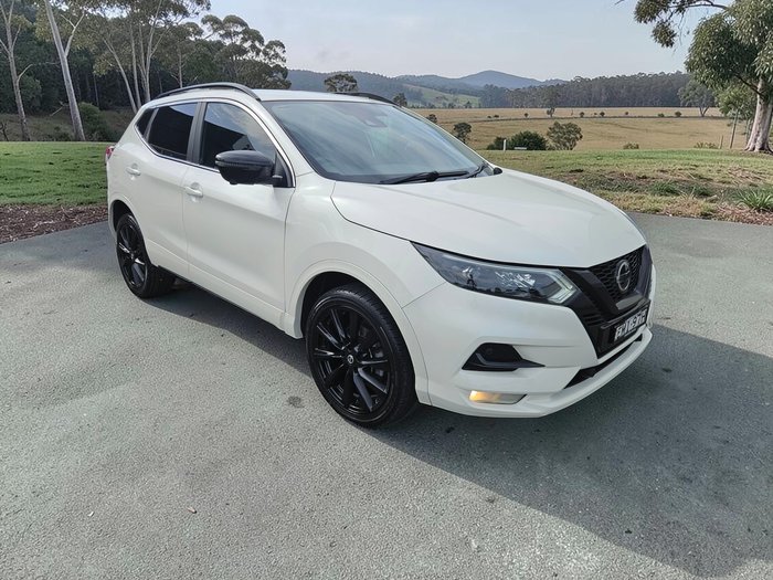 2020 Nissan QASHQAI Midnight Edition
