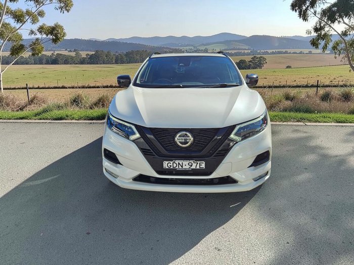 2020 Nissan QASHQAI Midnight Edition