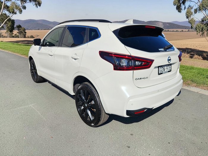 2020 Nissan QASHQAI Midnight Edition