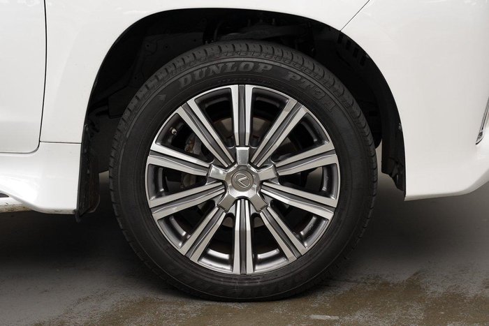 2015 Lexus LX 570