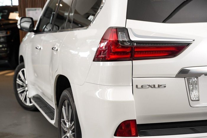 2015 Lexus LX 570