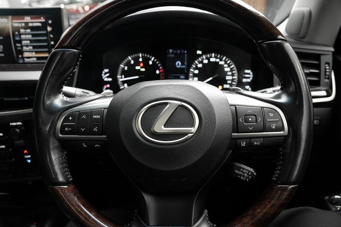 2015 Lexus LX 570