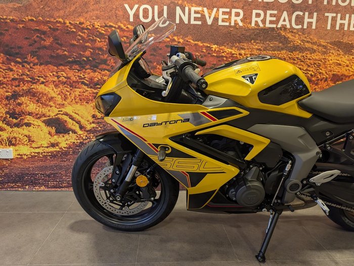 2026 Triumph Daytona 660 LAMS Daytona Yellow