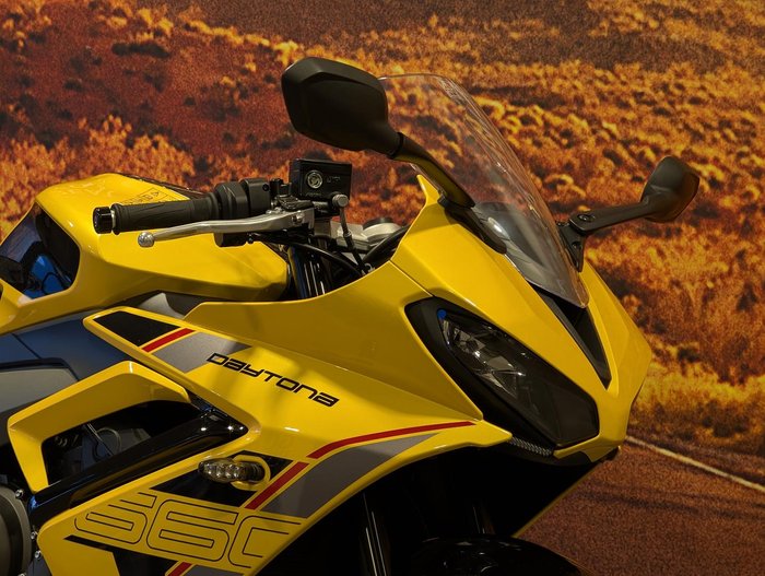 2026 Triumph Daytona 660 LAMS Daytona Yellow
