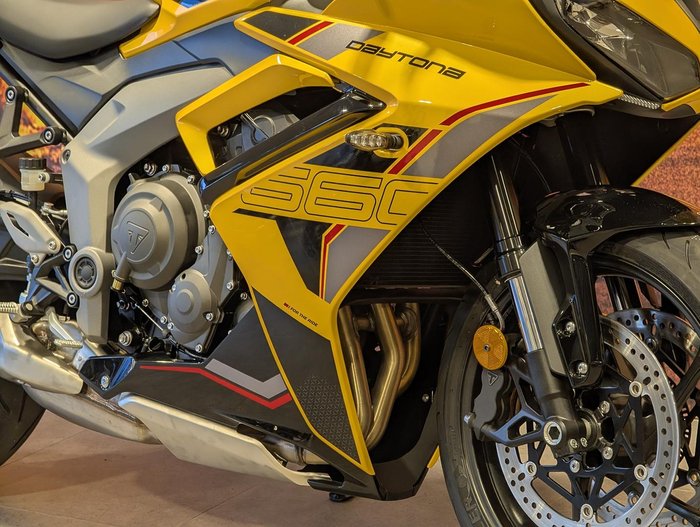 2026 Triumph Daytona 660 LAMS Daytona Yellow