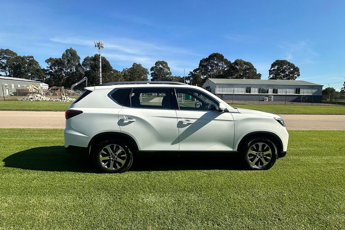 2024 SsangYong Rexton ELX