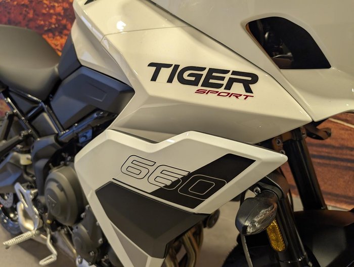 2026 Triumph Tiger Sport 660 Tiger White
