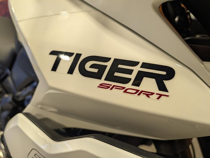 2026 Triumph Tiger Sport 660 Tiger White