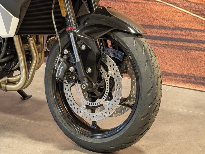 2026 Triumph Tiger Sport 660 Tiger White