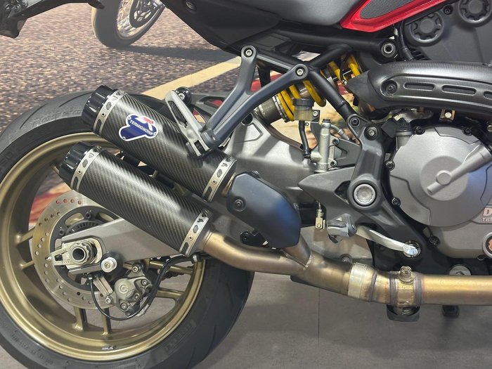 2020 Ducati Monster 821 Monster Red