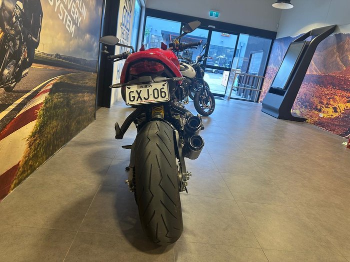 2020 Ducati Monster 821 Monster Red