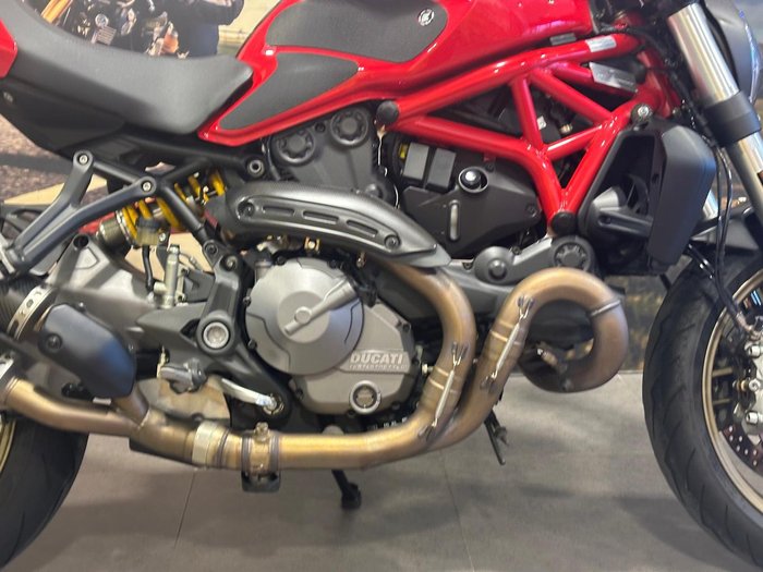 2020 Ducati Monster 821 Monster Red