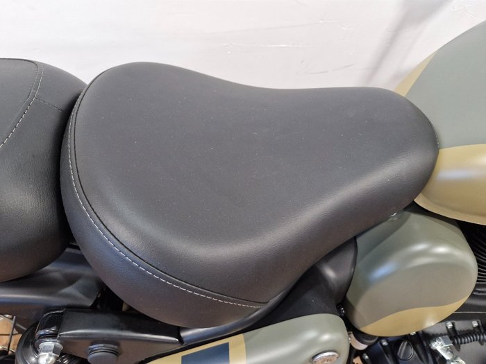 2025 Royal Enfield CLASSIC 350 SIGNALS GREEN