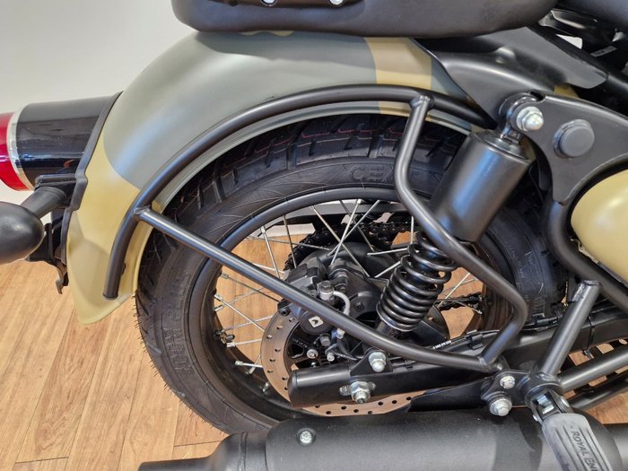 2025 Royal Enfield CLASSIC 350 SIGNALS GREEN