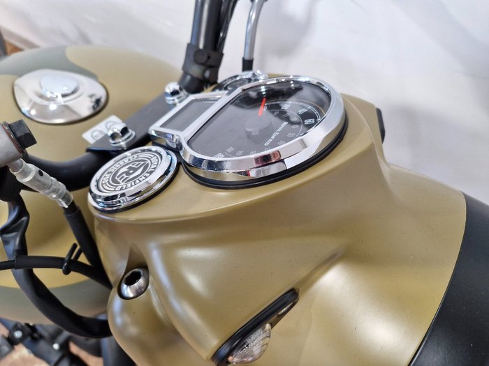 2025 Royal Enfield CLASSIC 350 SIGNALS GREEN