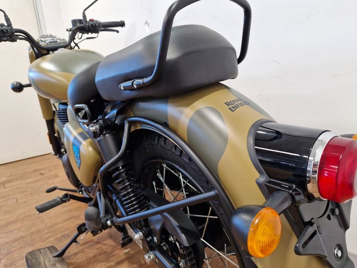 2025 Royal Enfield CLASSIC 350 SIGNALS GREEN