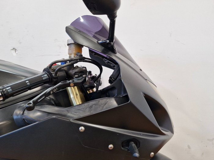 2004 Suzuki GSX-R750 Black