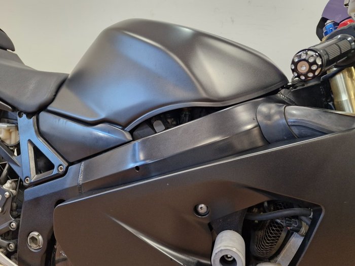 2004 Suzuki GSX-R750 Black