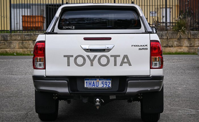 2020 Toyota Hilux SR