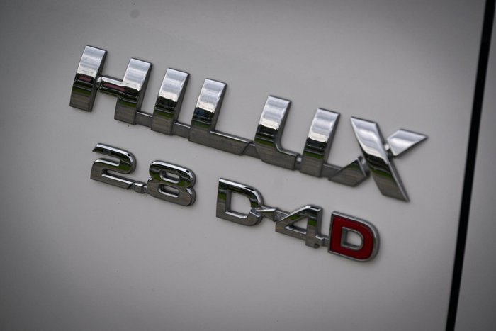 2020 Toyota Hilux SR