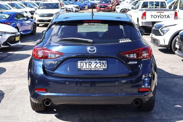 2018 Mazda 3 SP25