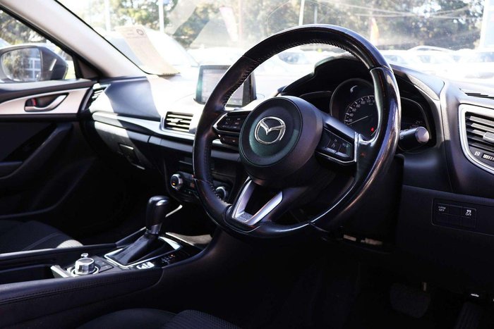 2018 Mazda 3 SP25