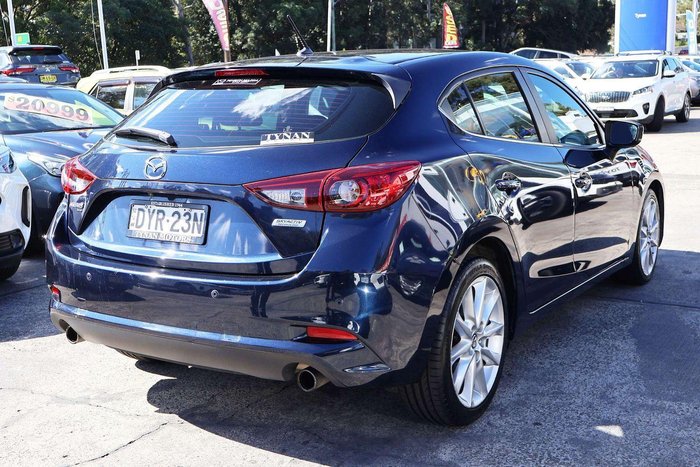 2018 Mazda 3 SP25