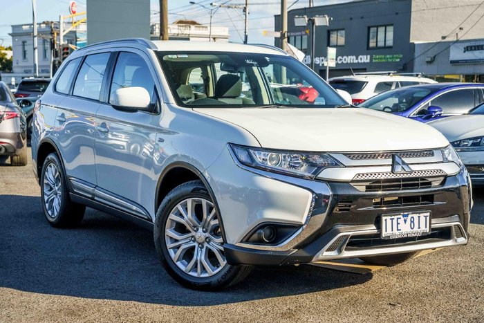 2019 Mitsubishi Outlander ES