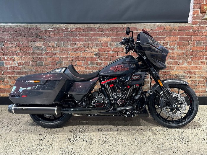 Harley-Davidson CVO Street Glide ST 121 (FLHXSTSE) Touring