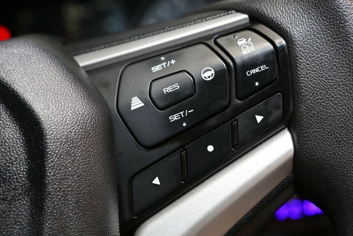 2021 Isuzu D-MAX LS-M