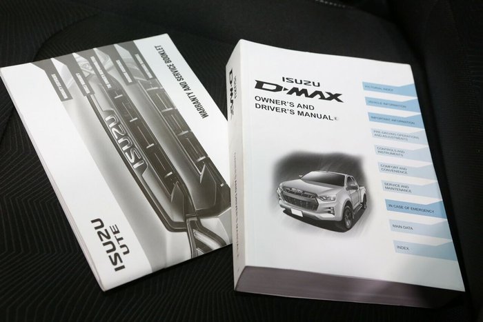 2021 Isuzu D-MAX LS-M