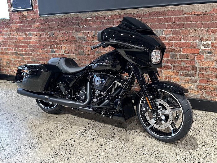 2026 Harley-Davidson Street Glide 117 (FLHX)
