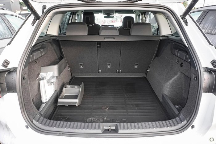 2026 SKODA Kodiaq Select mHEV