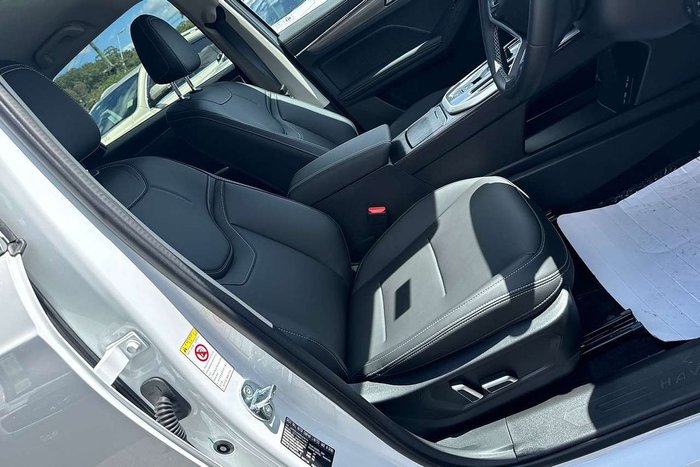 2026 GWM Haval Jolion Lux Hybrid A02 Hamilton White (9C01)