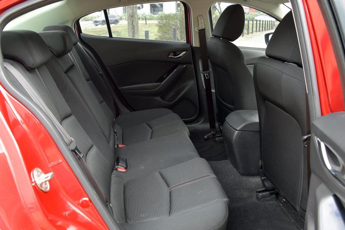 2018 Mazda 3 Maxx Sport