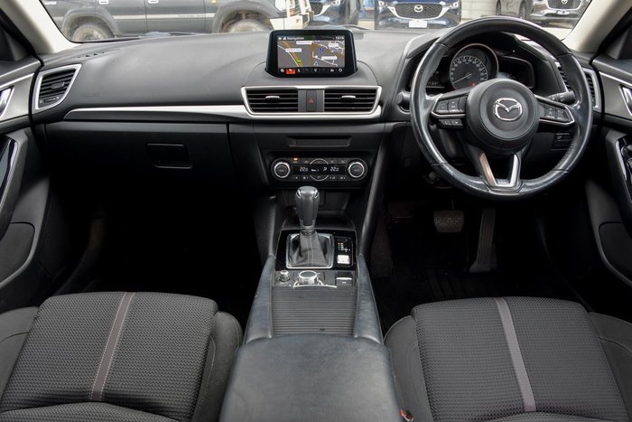 2018 Mazda 3 Maxx Sport