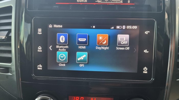 2017 Mitsubishi Pajero GLX