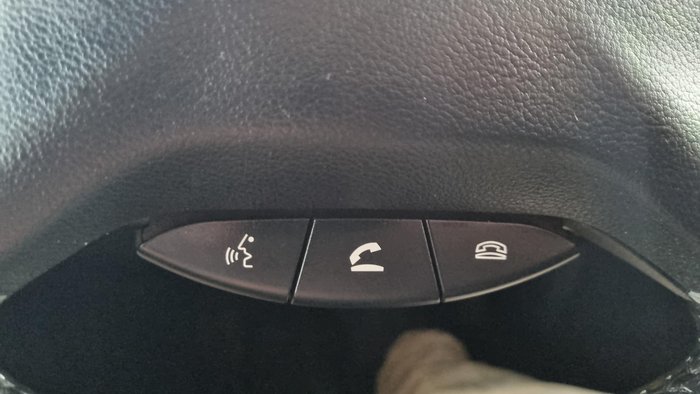 2017 Mitsubishi Pajero GLX