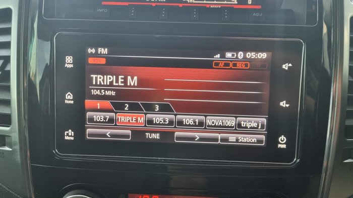 2017 Mitsubishi Pajero GLX