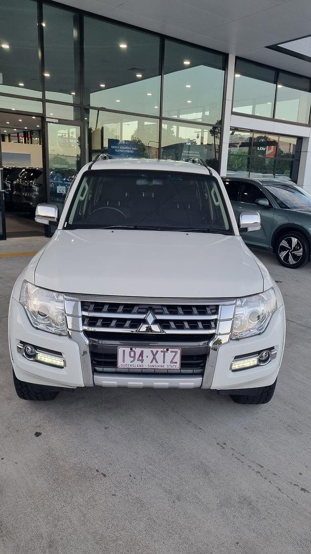 2017 Mitsubishi Pajero GLX