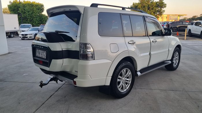 2017 Mitsubishi Pajero GLX